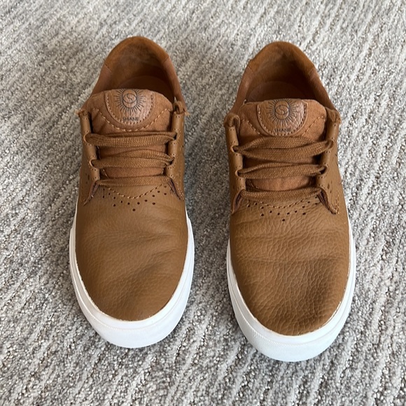 Great condition Nike SB Shane Tan Unisex Sneaker - Picture 2 of 9